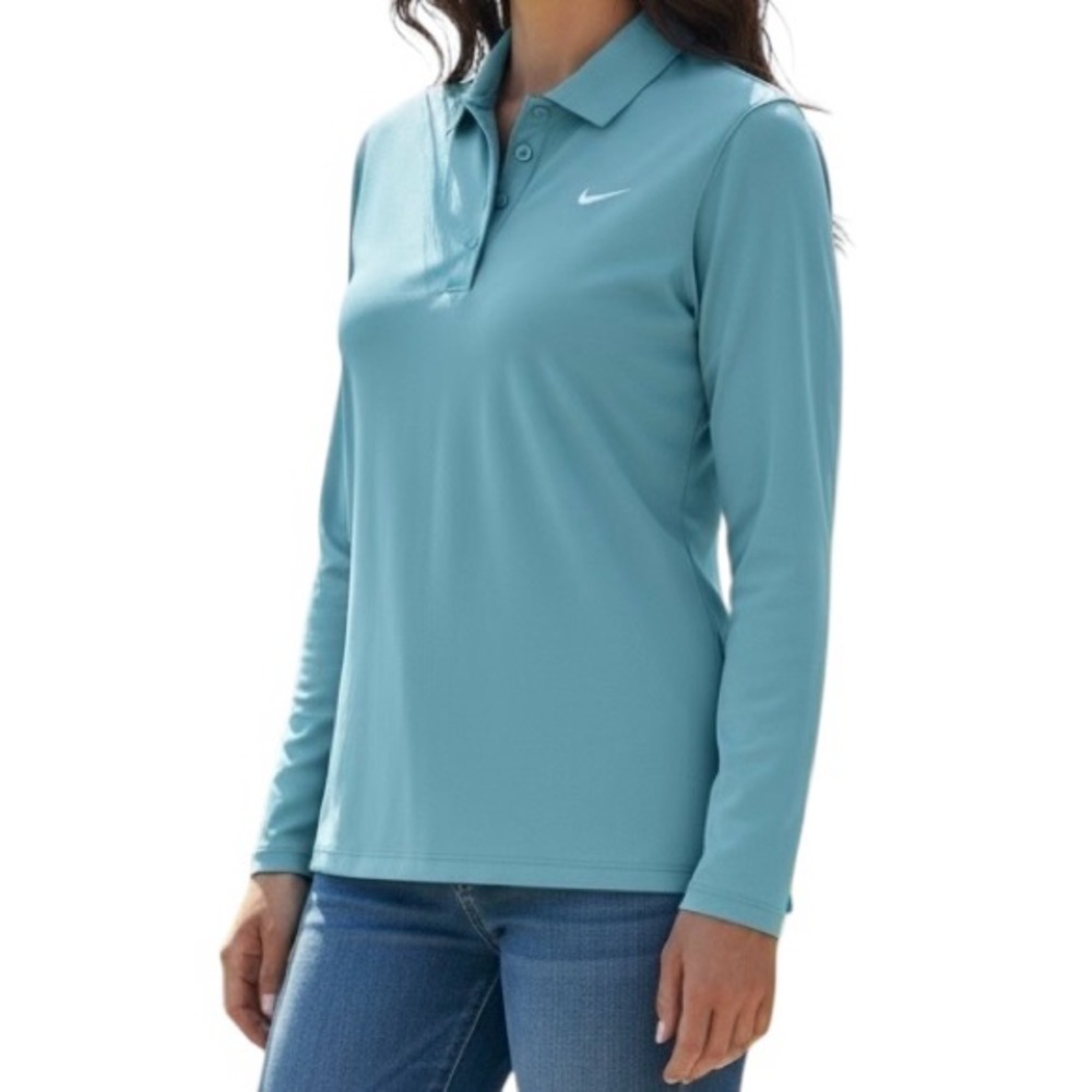 NWT Nike Golf Women’s Dri Fit Light Blue Long Sleeve T Shirt
